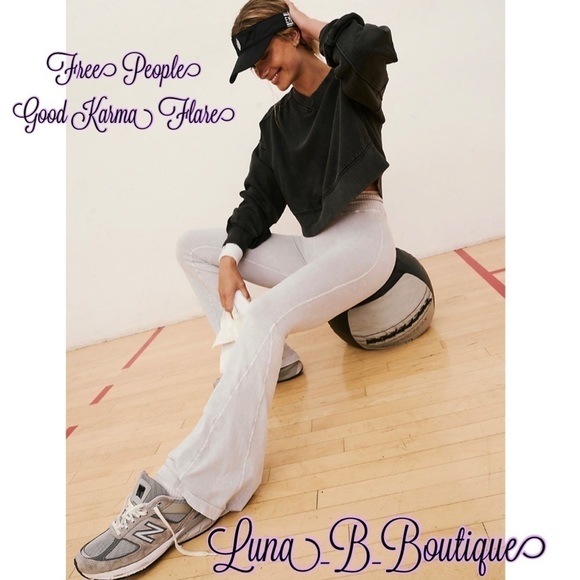 🆕⚡️Free People Good Karma Flare Leggings⚡️ - Picture 1 of 7